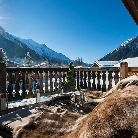 Contact Us At What App - 0041-798-079-427 To Book!! - Valley Chalet 360 Views Villa *